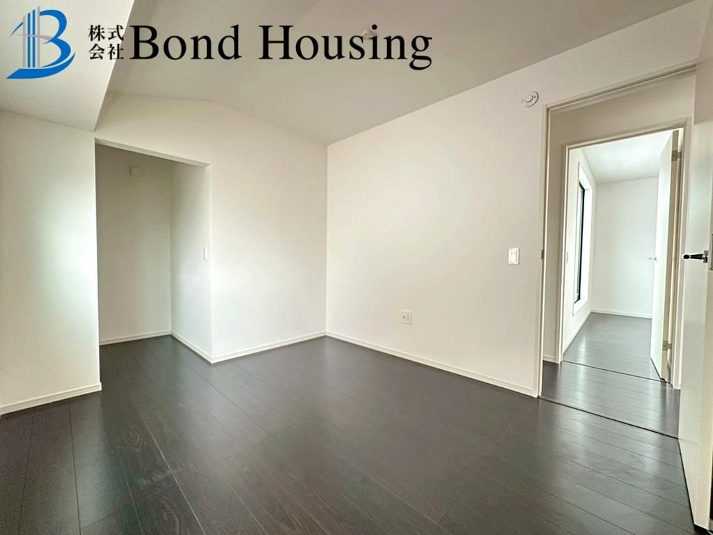 New 4LDK Corner Lot House in Kobe's Maikozaka | 99.36 sqm - Thumbnail 4