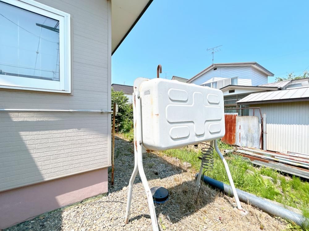 3LDK Single-Story House with Carport in Obihiro, Hokkaido - Thumbnail 2