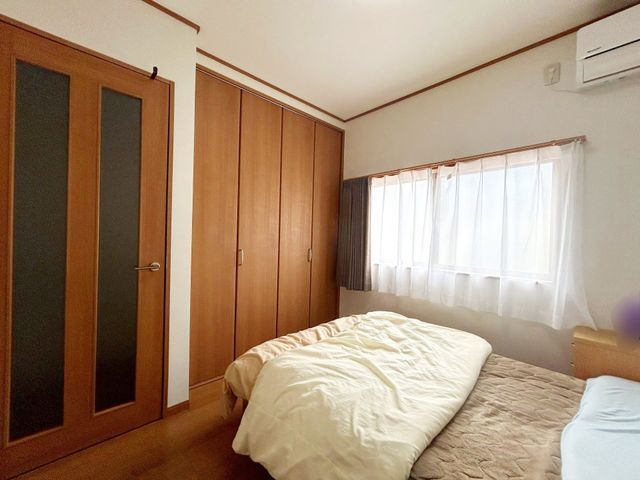 Renovated 2DK Wooden House for Sale in Yao, Osaka - Thumbnail 2