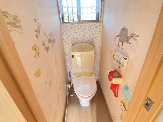 4LDK Family House for Sale in Sakai, Osaka - 95.17 sqm - Thumbnail 3