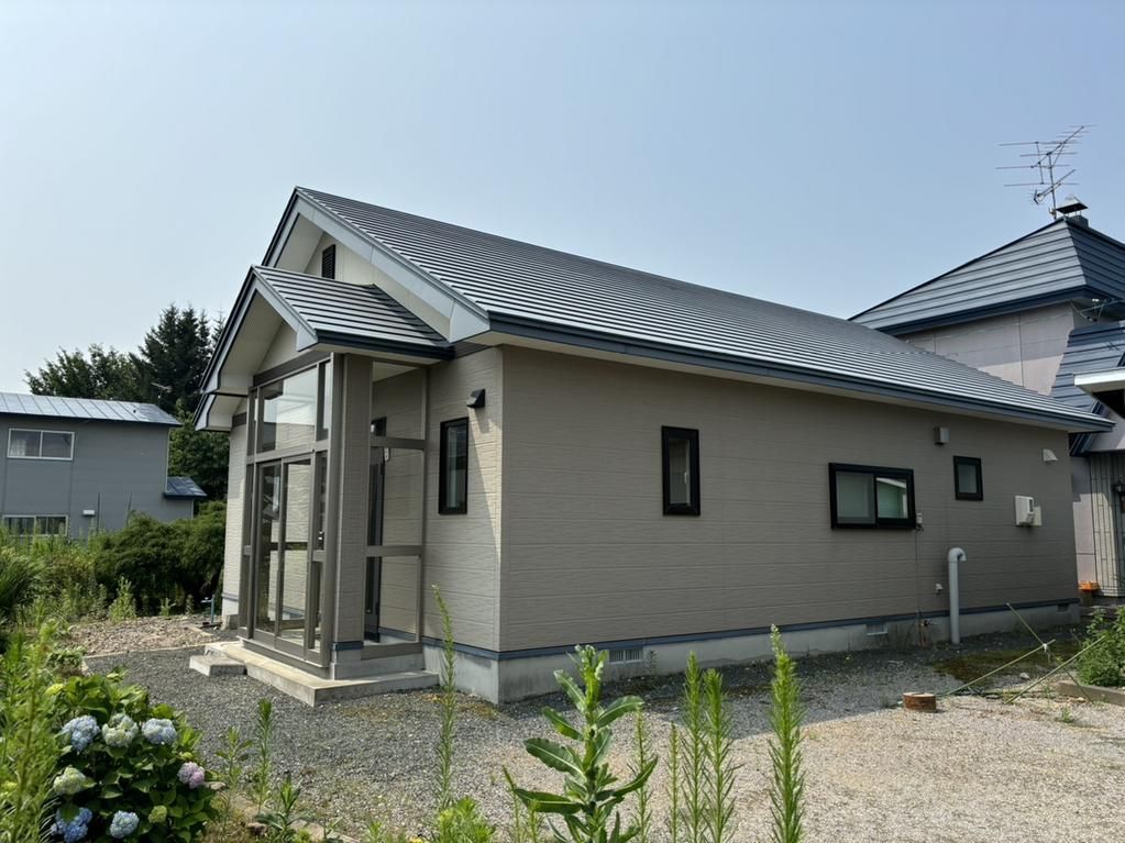 2LDK Single-Story House for Sale in Kunneppu Town, Hokkaido - Thumbnail 2
