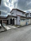 Traditional House in Imizu with Garden — Image 1, Imizu, Toyama