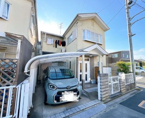 4LDK House for Sale in Nara City Near Kyobate Station - Thumbnail 2