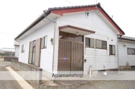 3DK House for Rent in Mimata-cho, Miyazaki - 49.68 sqm - Thumbnail 2