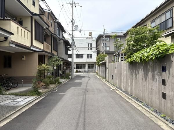 3LDK House for Sale in Kamigyo-ku, Kyoto - Thumbnail 2