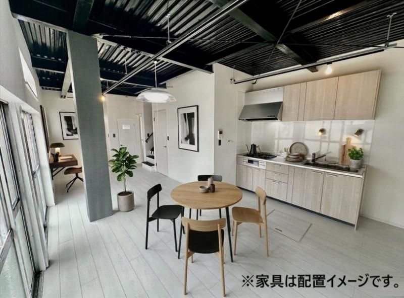 Renovated 2LDK House for Sale in Kawachinagano, Osaka - Thumbnail 3