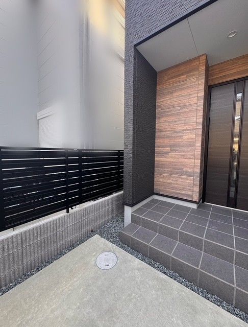 Modern 3LDK Detached House in Habikino, Osaka | 2023 Build - Thumbnail 4