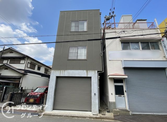 4-Story 3LDK Steel House for Sale in Sakai, Osaka - Thumbnail 2