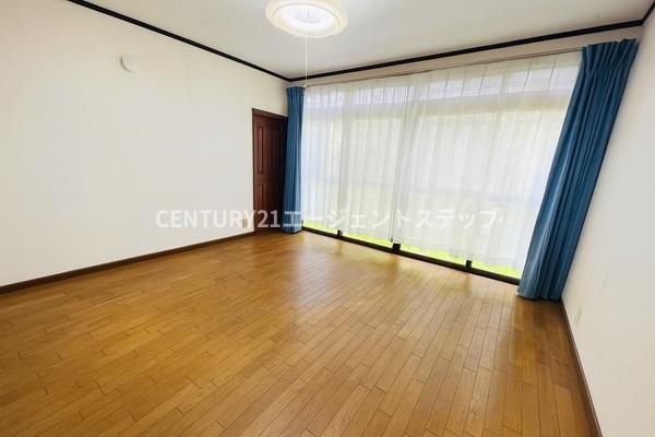 4LDK House with Detached Units on 784sqm Land in Saito, Miyazaki - Thumbnail 2