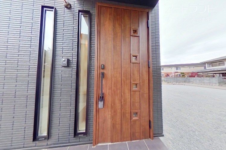 Renovated 4LDK House Near Hira-Matsu Station, Himeji - Thumbnail 3