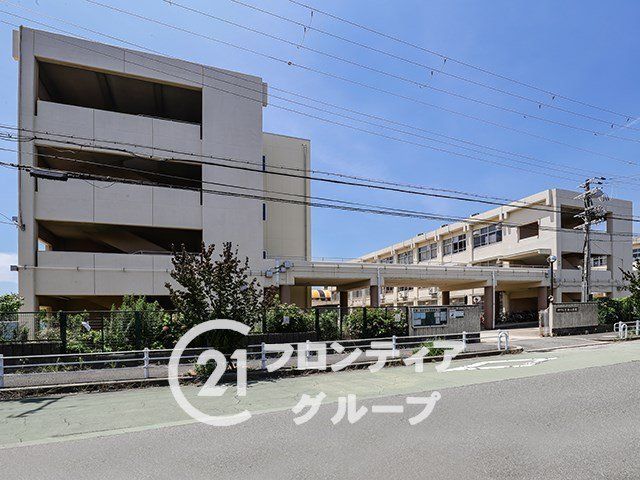 5SLDK Family House for Sale in Kobe Nishi Ward, Hyogo - Thumbnail 3