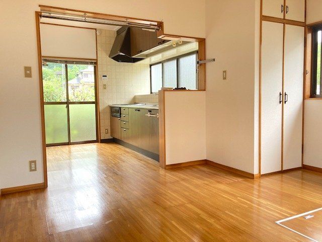 4LDK House for Sale in Himeji Yumesaki-cho with 14.2% Yield - Thumbnail 3