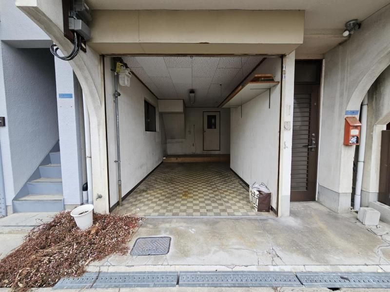 4DK Detached House for Sale in Moriguchi, Osaka - South Facing - Thumbnail 2