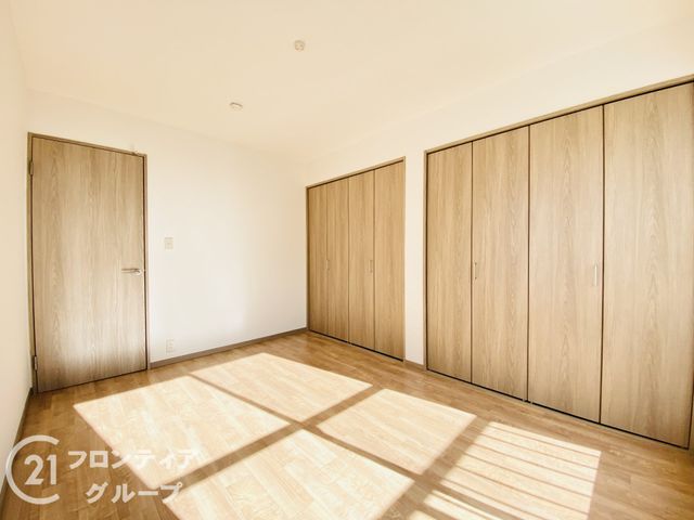 6LDK Modern House in Moriguchi, Osaka | Recently Renovated - Thumbnail 3