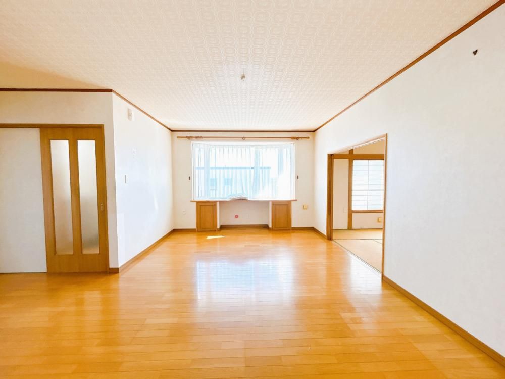 3LDK Detached House for Sale in Monbetsu, Hokkaido - Thumbnail 4