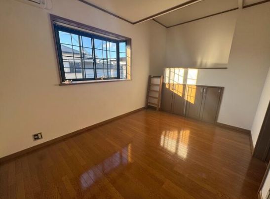 4LDK Detached House for Sale in Iwade, Wakayama - Thumbnail 4