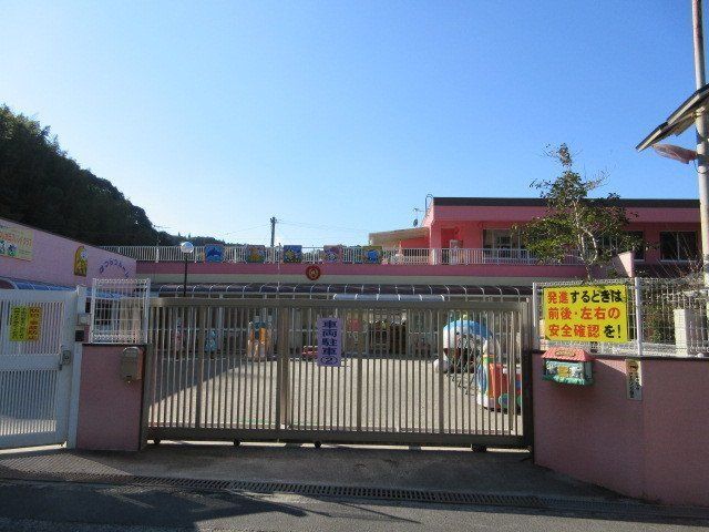 Spacious 8DK House on Corner Lot in Hioki, Kagoshima - Thumbnail 4