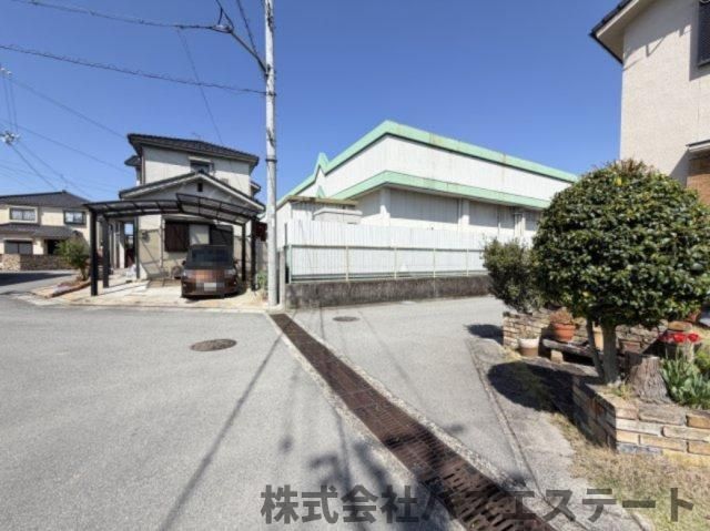 10DK Detached House for Sale in Himeji, Hyogo - 272.49 sqm - Thumbnail 2