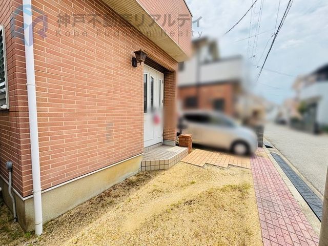 4LDK Wooden House for Sale in Akashi, Hyogo - 1980万 Yen - Thumbnail 4
