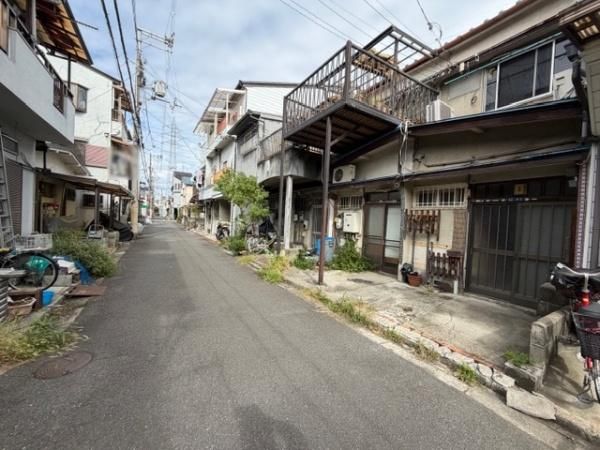5LDK Terrace House for Sale in Daito City, Osaka - Thumbnail 4