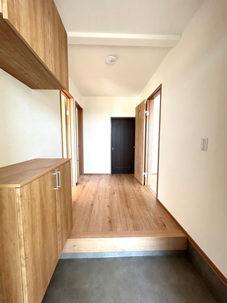 Renovated 3LDK House in Esashi, Hokkaido with 4 Parking Spaces - Thumbnail 4