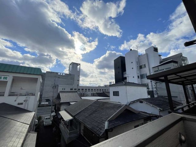 4LDK Detached House for Sale in Ikuno Ward, Osaka - Thumbnail 3