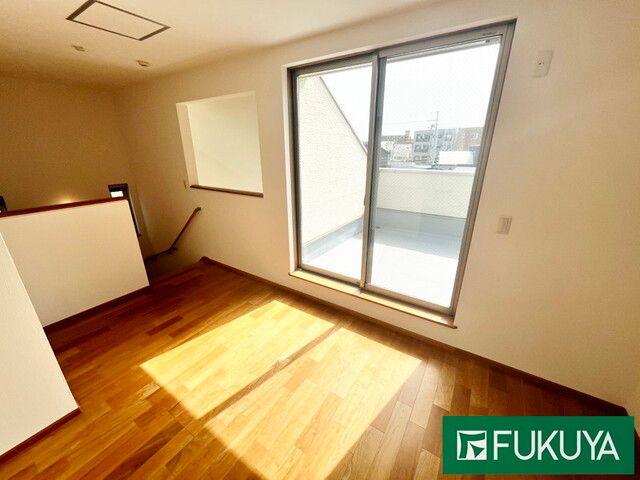 Renovated 6SLDK House near Shimmizu Station, Osaka - Thumbnail 4