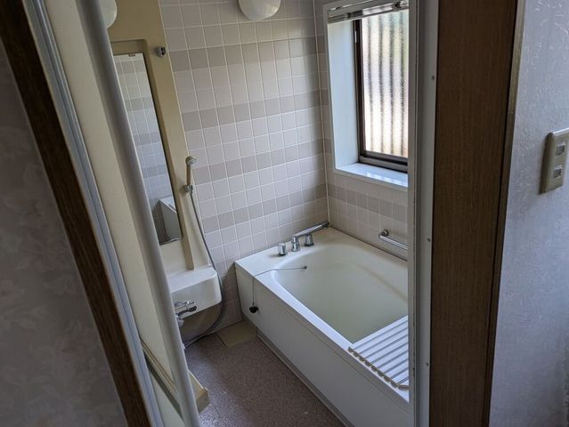 5LDK Detached House for Sale in Nichinan, Miyazaki - Thumbnail 4