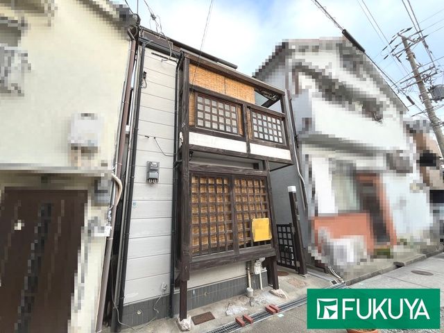 3-Story 2DK House for Sale in Kobe Hyogo Ward - Image 1