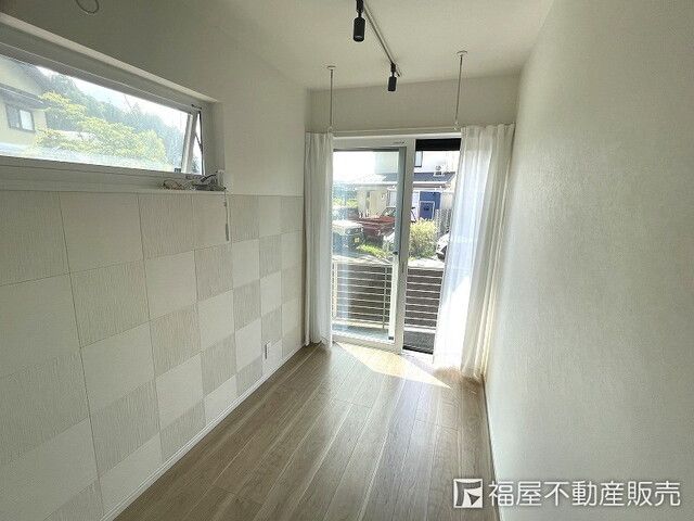 Modern 3SLDK Wooden House in Kyoto's Sakyo Ward | 2023 Build - Thumbnail 3