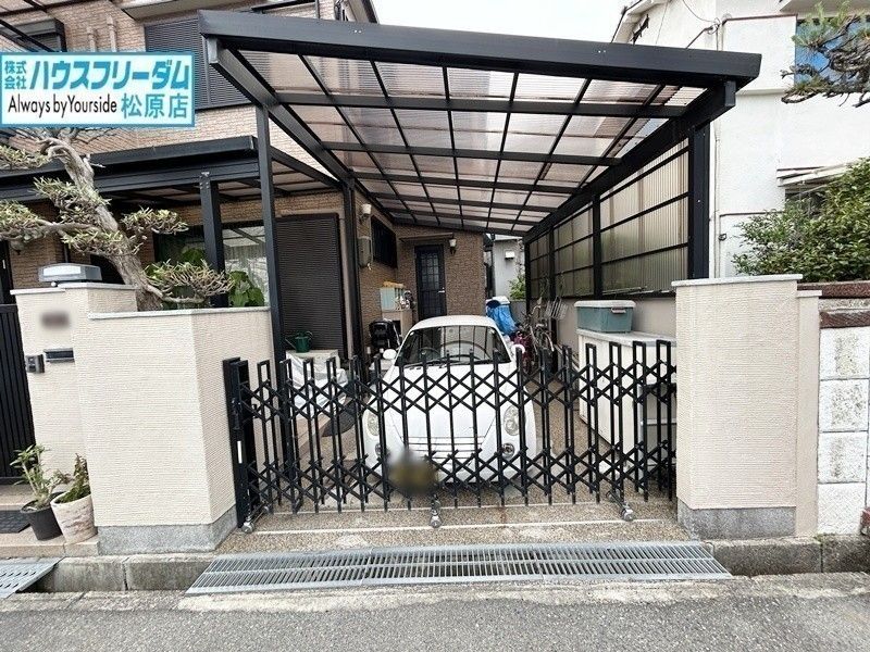 7LDK Two-Family Home for Sale in Habikino, Osaka - Thumbnail 3