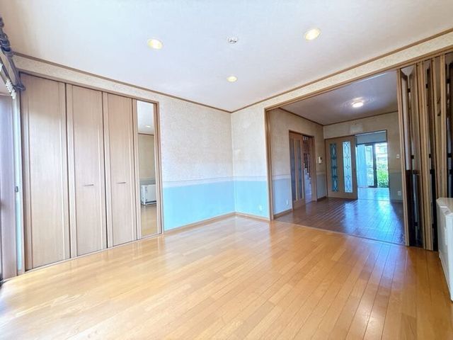 4LDK Detached House for Sale in Nara City, Nara - Thumbnail 3