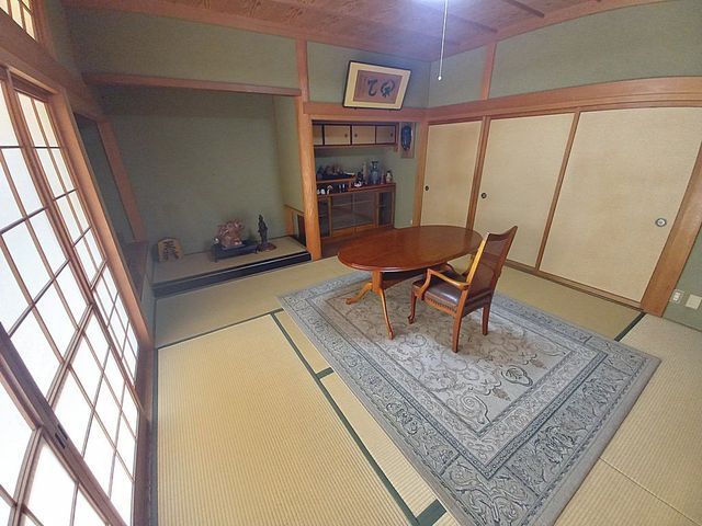 6LDK House for Sale in Kawachinagano, Osaka - Ideal for Multi-Generational Living - Thumbnail 2