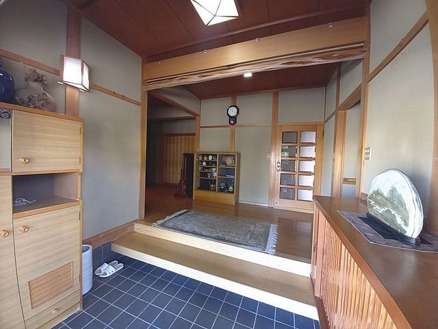 6LDK House for Sale in Kawachinagano, Osaka - Ideal for Multi-Generational Living - Thumbnail 3