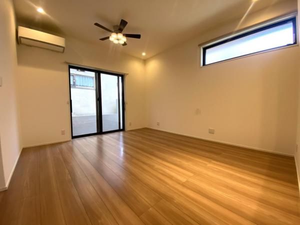 Modern 2LDK House for Sale in Kameoka, Kyoto - Thumbnail 3