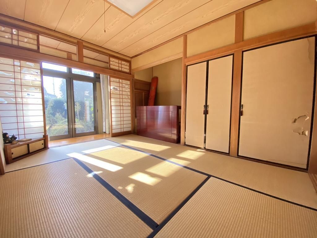 5LDK House with Underfloor Heating & 7 Car Parking in Hofu, Yamaguchi - Thumbnail 3