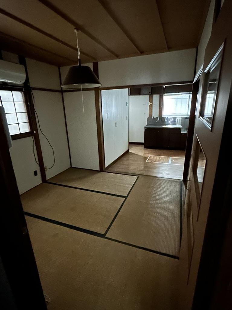 5DK Detached House for Sale in Habikino City, Osaka - Thumbnail 3