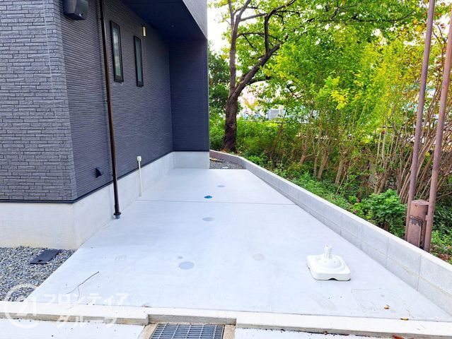 New 4LDK House for Sale Near Kawachi-Yamamoto Station - Thumbnail 2