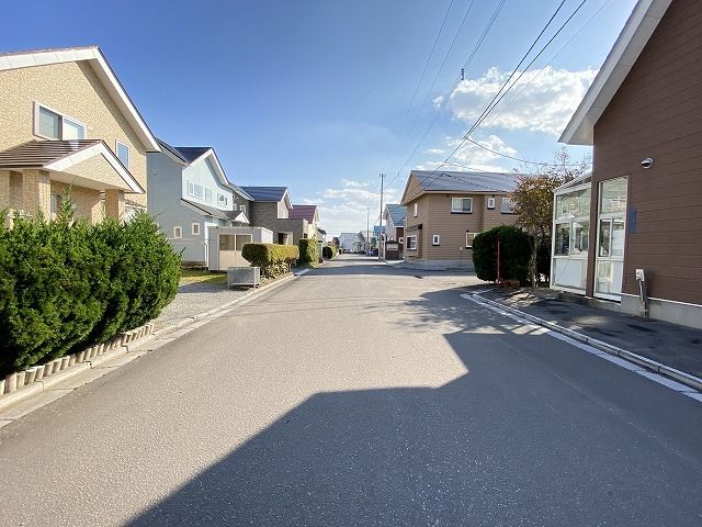 3SLDK House for Sale in Hokuto, Hokkaido with Parking & Garden - Thumbnail 3
