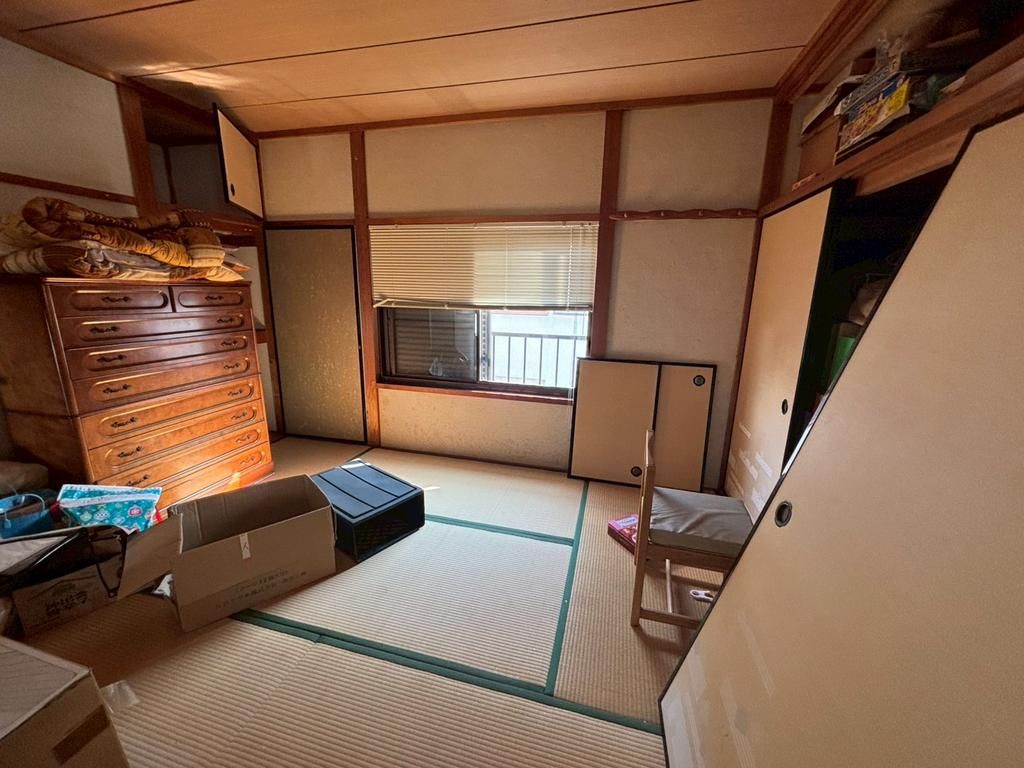 4LDK Detached House for Sale in Hannan City, Osaka - Thumbnail 3