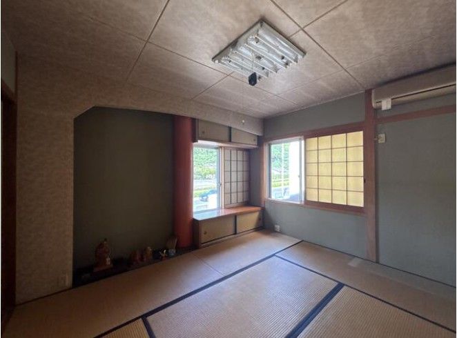 5LDK Steel-Frame House for Sale in Wakayama City - Thumbnail 2