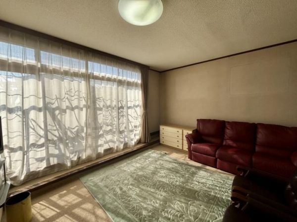5LDK Sekisui Heim House for Sale in Kobe's Tarumi Ward - Thumbnail 3