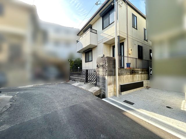 4DK Steel-Framed House for Sale in Nishinomiya, Hyogo - Thumbnail 4