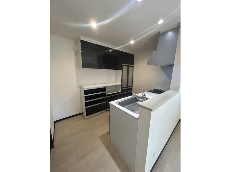 Modern 2SLDK House in Kobe Nagata, 6 Mins to Kosoku-Nagata Station - Thumbnail 2