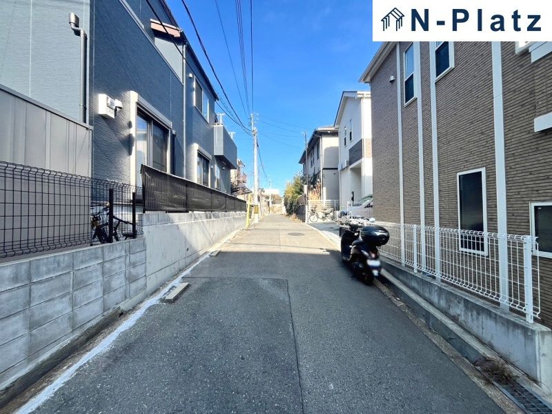 4LDK Wooden House for Sale in Nagata Ward, Kobe - Thumbnail 2