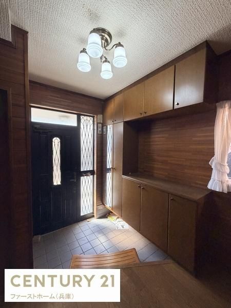 Spacious 5DK House in Himeji, Hyogo - 129.95 sqm for Sale - Image 1