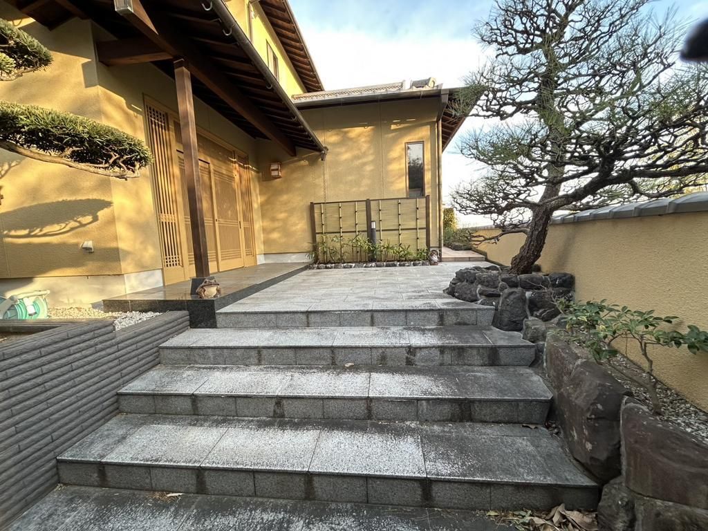 6SLDK House with Annex on 1444sqm Land in Kobe Tarumi - Thumbnail 2