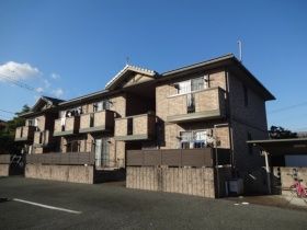 2LDK Apartment for Rent in Minami Ward, Kumamoto City Near Nishikuma moto Station - Thumbnail 3
