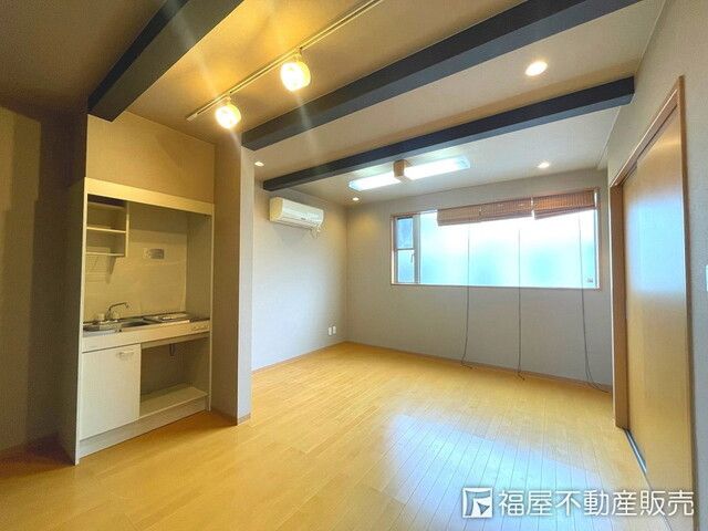 5DK Detached House for Sale in Sakai, Osaka - 120.6 sqm - Thumbnail 3
