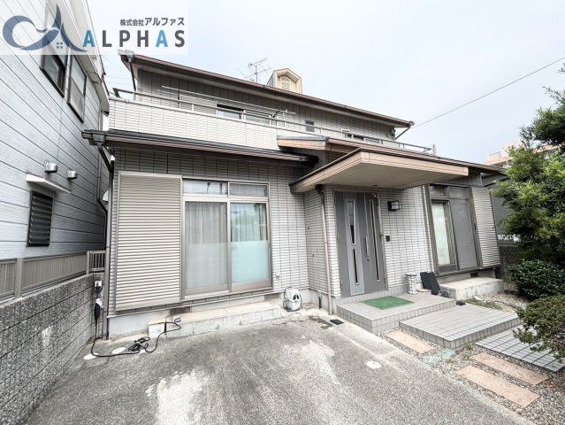 6LDK Two-Generation House in Kobe Nagata with Garden & Parking - Thumbnail 4